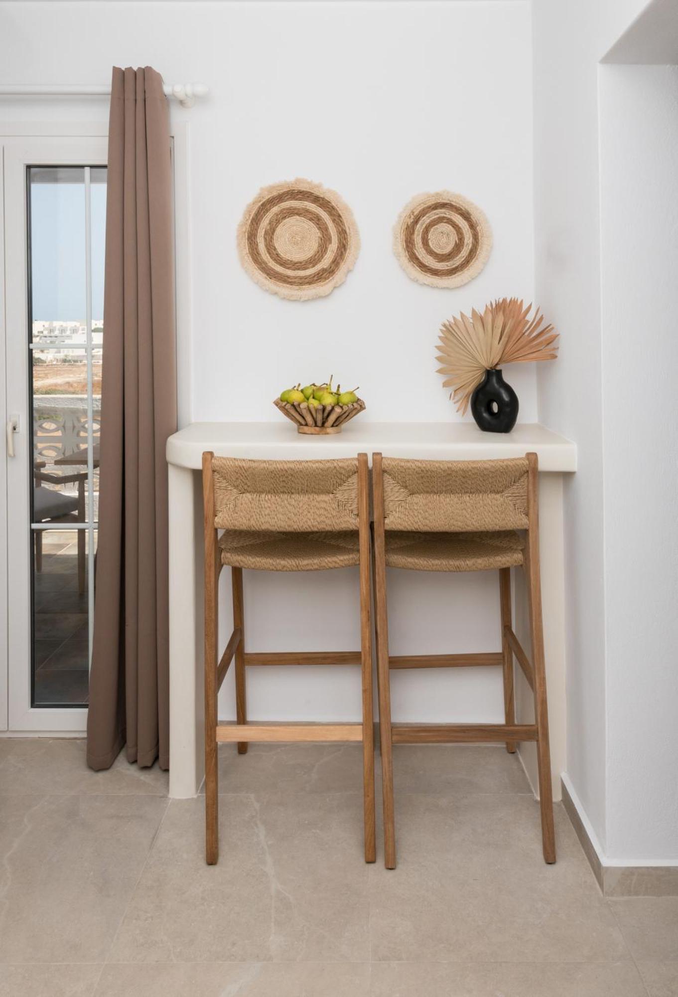 Kanelis Studios & Suites Mytakas ภายนอก รูปภาพ